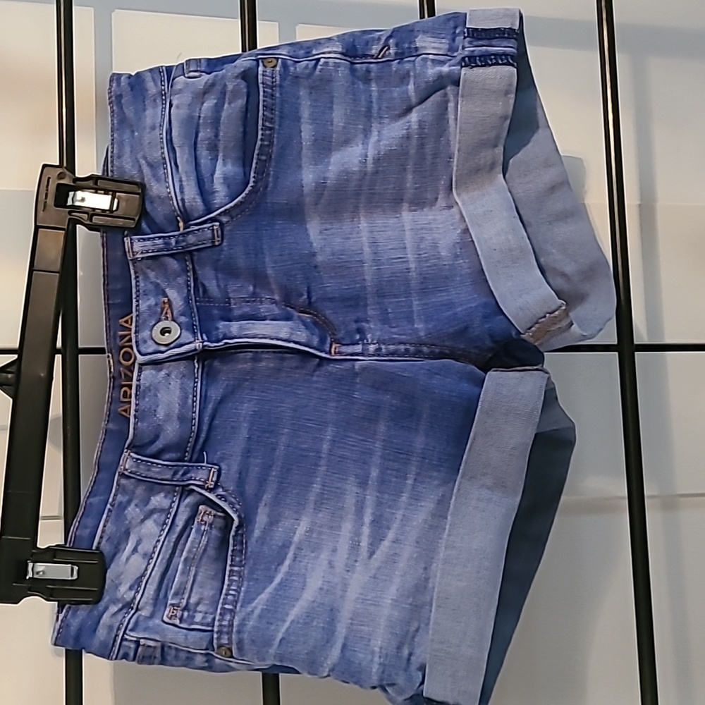 Arizona jean shorts with cuff bottom